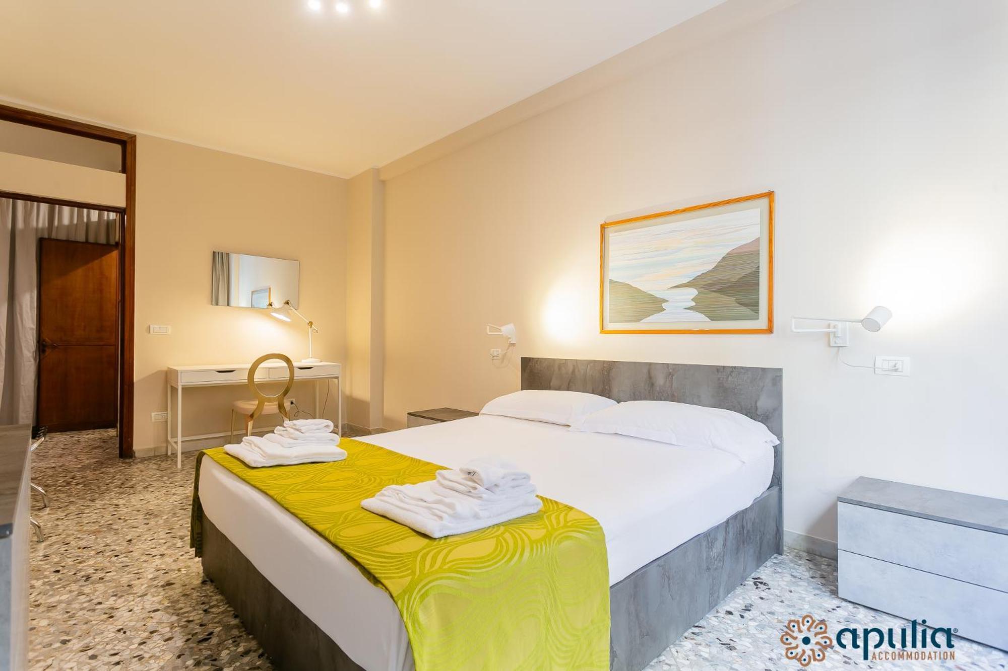 Piccinni Guesthouse Bari Extérieur photo