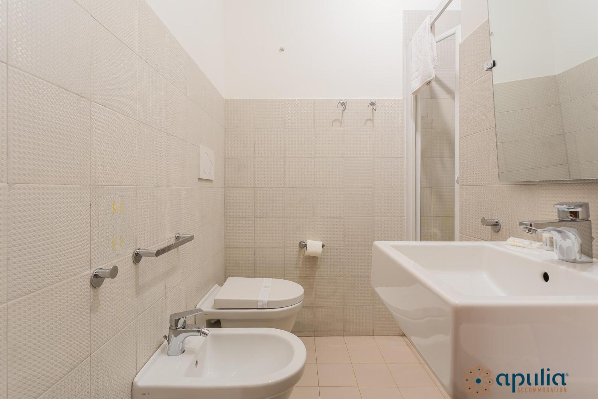 Piccinni Guesthouse Bari Extérieur photo